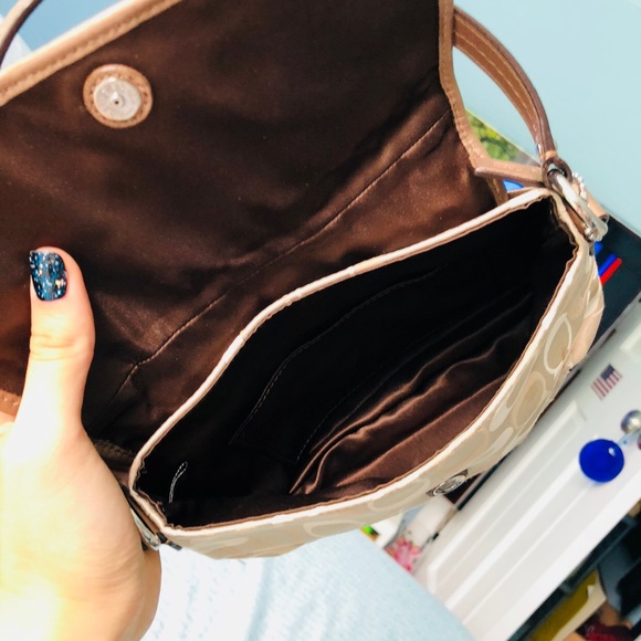 Retro Coach Mini Purse - Picture 5 of 7